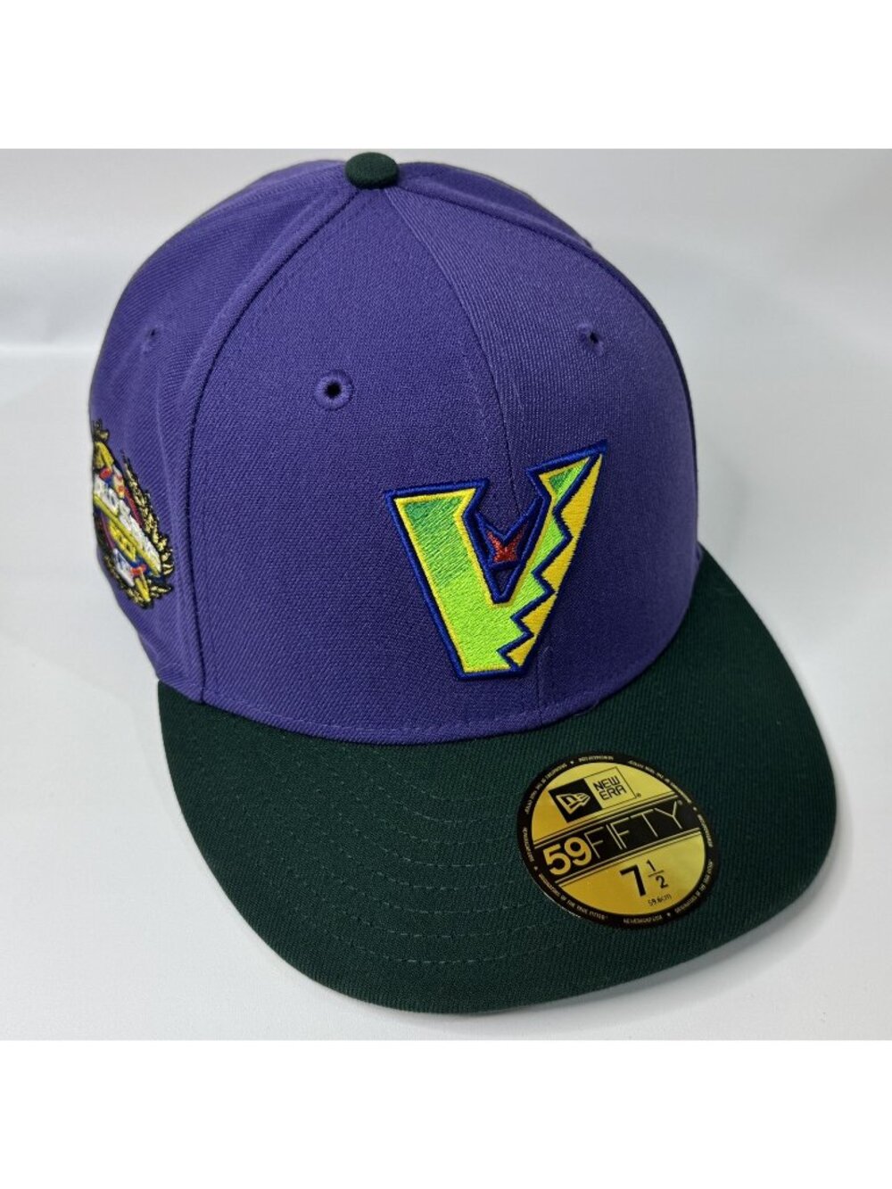 Arizona Diamondbacks MLB Valley New Era 59FIFTY 2001 World Series Hat 7 1/2